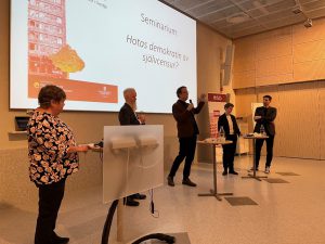 Bild från seminariet: från vänster Ingrid Petersson, Johan Martinsson, , Sten Widmalm, Ulrika Hyllert och David Brax